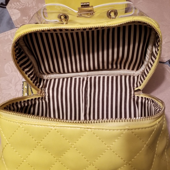 Purse - Picture 4 of 4